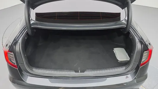 Hyundai (DN8) 2.0 LPG() 2022 20