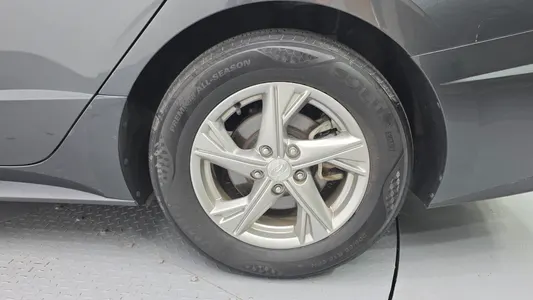 Hyundai (DN8) 2.0 LPG() 2022 31