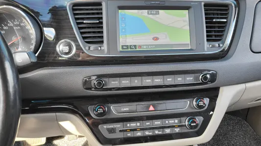 Kia 카니발 9 2019 12