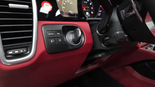Porsche (PO536) 3.0 2023 29