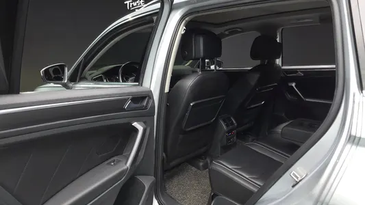 Volkswagen 2 2.0 TDI 2020 12