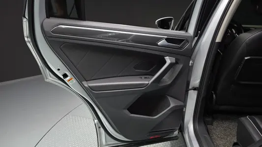 Volkswagen 2 2.0 TDI 2020 25