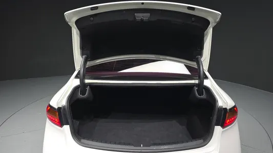 Kia K7 2017 20