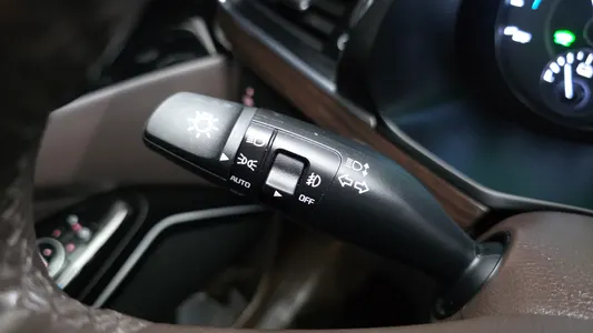 Kia K7 2017 27