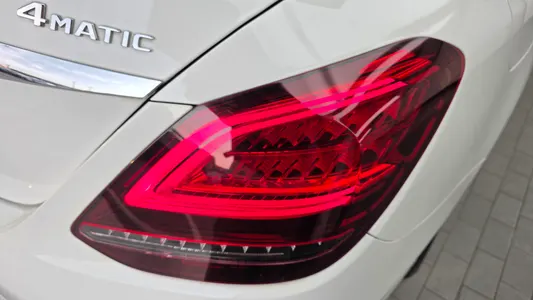 Mercedes-Benz C-Class W205 C220 d 4MATIC 2019 23