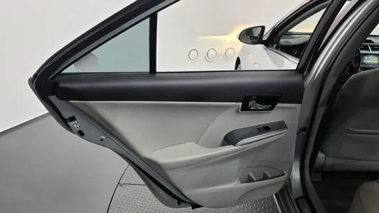 Toyota 캠리 XLE 2012 25