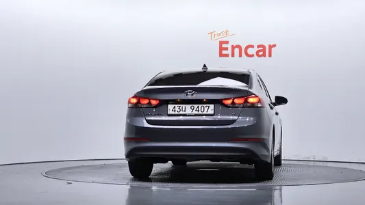 Hyundai AD 1.6 GDI 2017 4