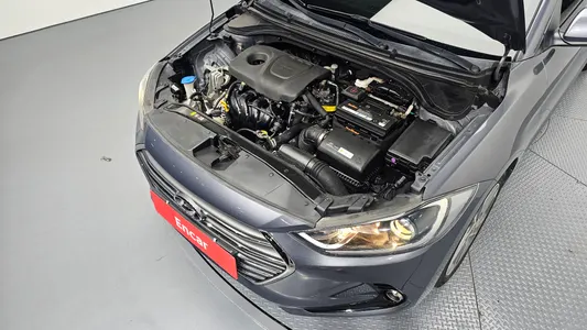 Hyundai AD 1.6 GDI 2017 6