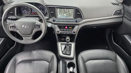 Hyundai AD 1.6 GDI 2017 7