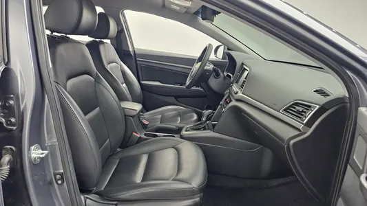 Hyundai AD 1.6 GDI 2017 11