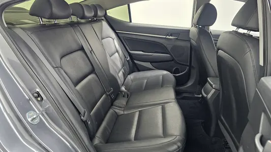 Hyundai AD 1.6 GDI 2017 12