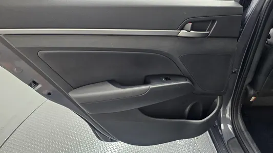 Hyundai AD 1.6 GDI 2017 25