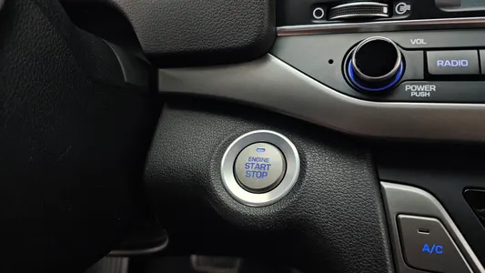 Hyundai AD 1.6 GDI 2017 28