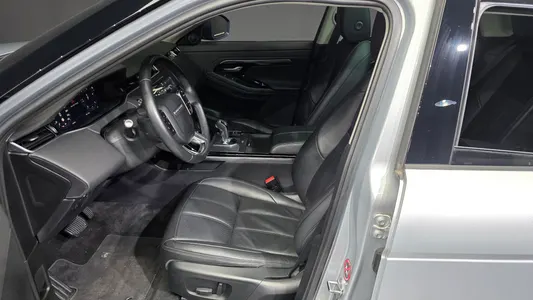 Land Rover 2 D150 S 2020 10