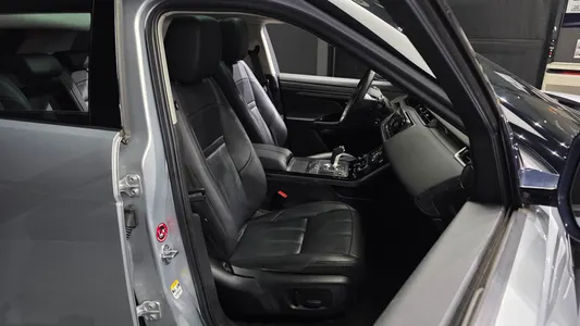 Land Rover 2 D150 S 2020 26