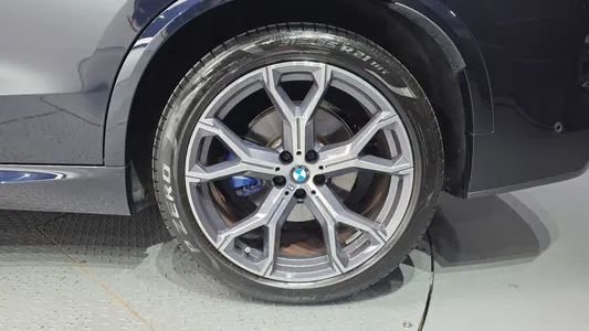 BMW X5 (G05) xDrive 40i M 2024 21