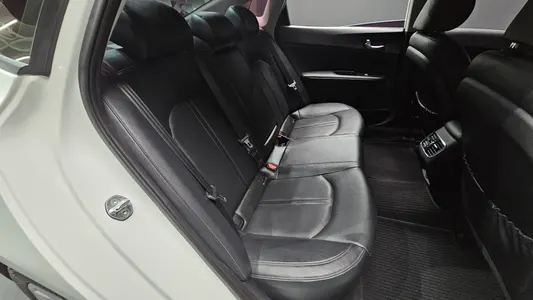 Kia K5 2 2.0 MX 2015 12