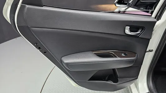 Kia K5 2 2.0 MX 2015 25
