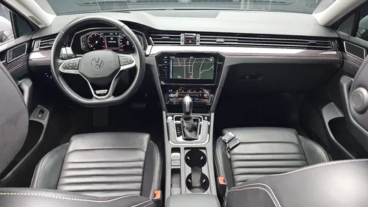 Volkswagen GT(B8) 2.0 TDI 4 2022 7