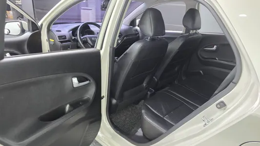 Kia 모닝 2014 26
