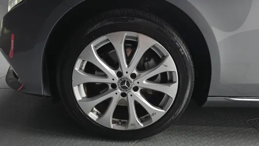Mercedes-Benz E-Class W213 E220d 4MATIC 2020 4