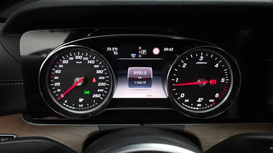 Mercedes-Benz E-Class W213 E220d 4MATIC 2020 7