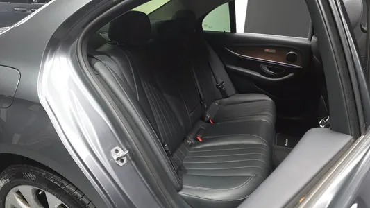 Mercedes-Benz E-Class W213 E220d 4MATIC 2020 10