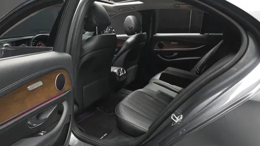 Mercedes-Benz E-Class W213 E220d 4MATIC 2020 11