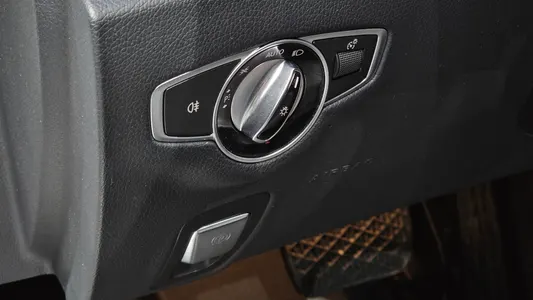 Mercedes-Benz E-Class W213 E300 2018 12