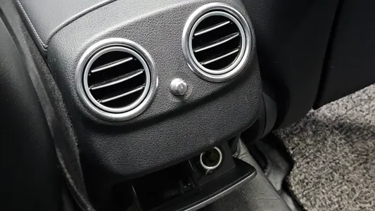 Mercedes-Benz E-Class W213 E300 2018 31