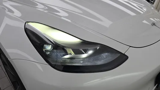 Tesla 3 AWD 2021 22