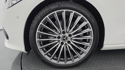 Mercedes-Benz C-Class W206 C300 4MATIC 2025 5