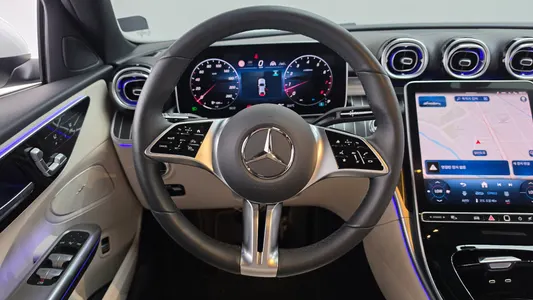 Mercedes-Benz C-Class W206 C300 4MATIC 2025 13