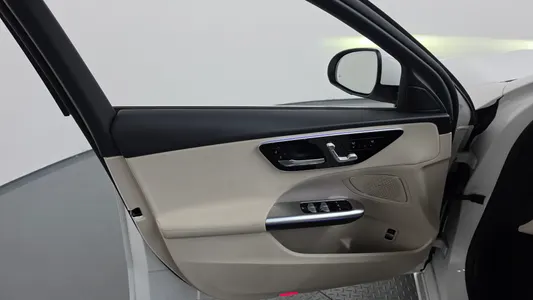Mercedes-Benz C-Class W206 C300 4MATIC 2025 24