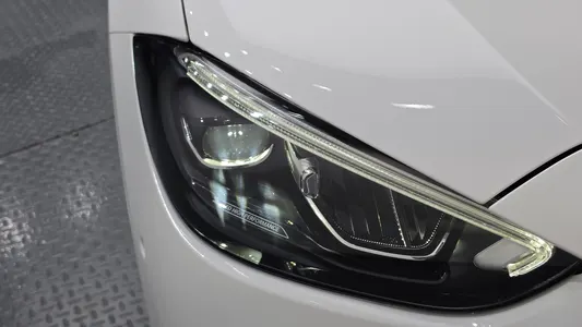 Mercedes-Benz C-Class W206 C300 4MATIC 2025 22