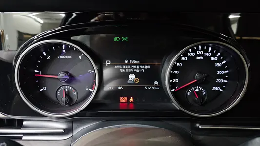 Kia Carnival 9 2021 8