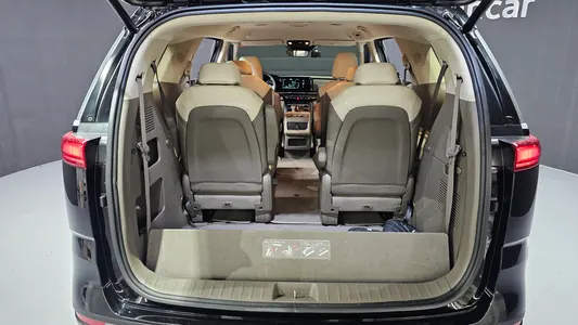 Kia Carnival 9 2021 20
