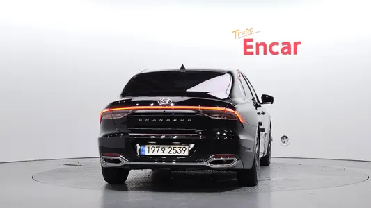 Hyundai IG 2022 4