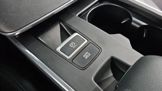 Hyundai IG 2022 15