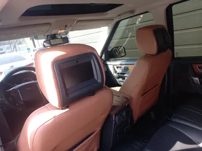 Land Rover 4 5.0 V8 HSE 2010 9