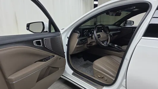 Kia K8 2023 10