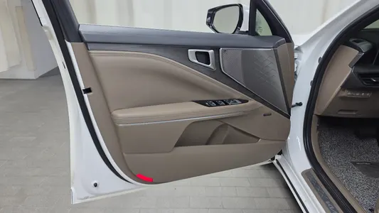Kia K8 2023 25