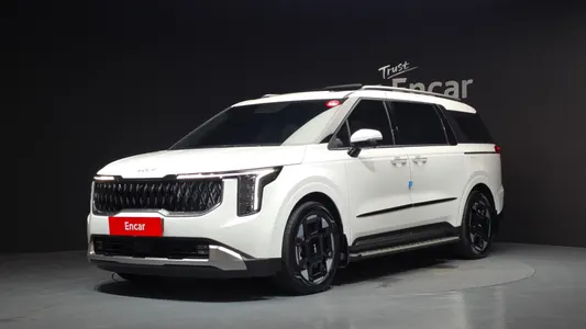 Kia 4 HEV 7 2025