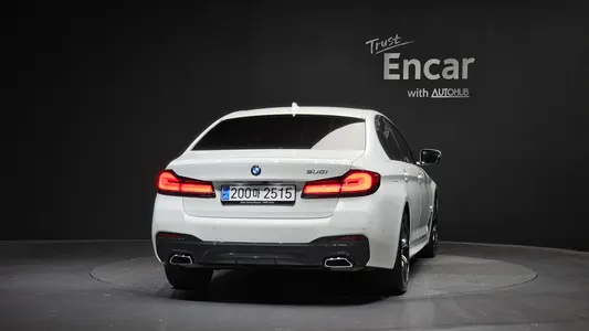 BMW 5 Series (G30) 530i M 2023 4
