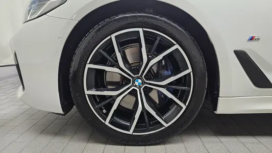 BMW 5 Series (G30) 530i M 2023 5