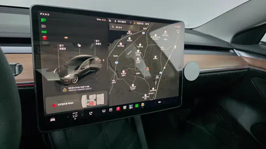 Tesla 3 RWD 2022 15