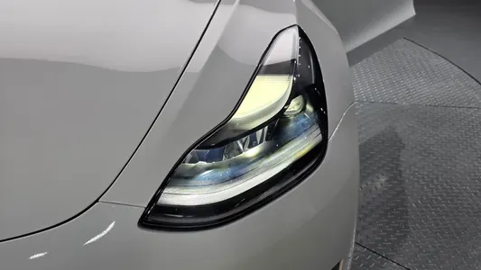 Tesla 3 RWD 2022 22