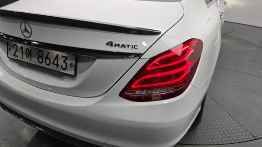Mercedes-Benz C-Class W205 C220 d 4MATIC 2018 23