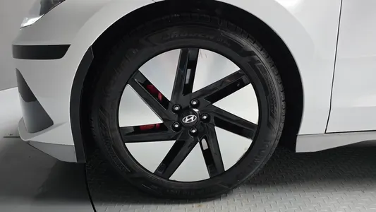 Hyundai Ioniq 6 2022 5