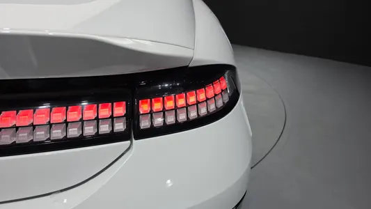 Hyundai Ioniq 6 2022 23